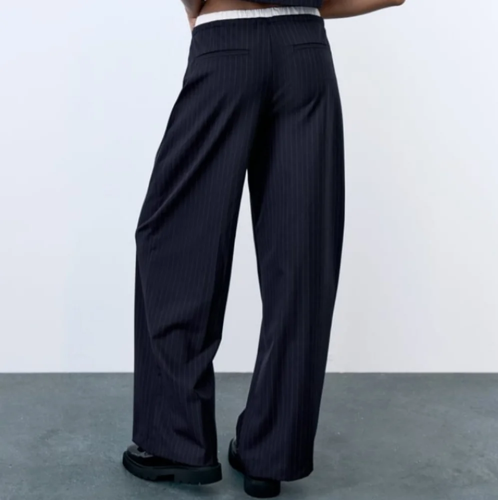 NWT Zara Navy Pinstripe Straight-Leg Pants - Picture 5 of 13